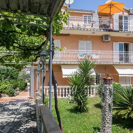Vikeli Trogir Exterior foto