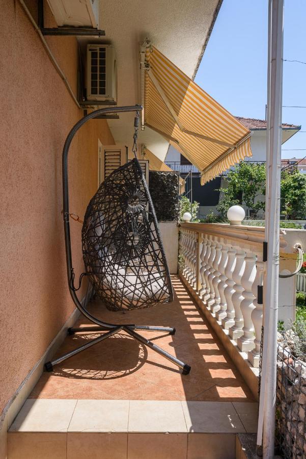 Vikeli Trogir Exterior foto